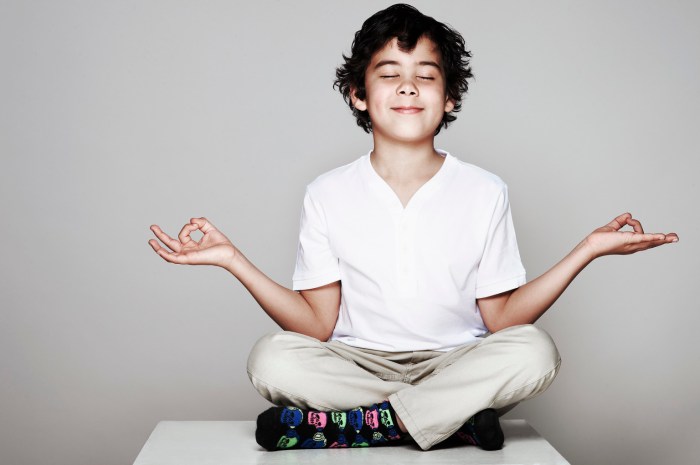 5 Quick Little Children's Meditation Routines for Starting the Day Right