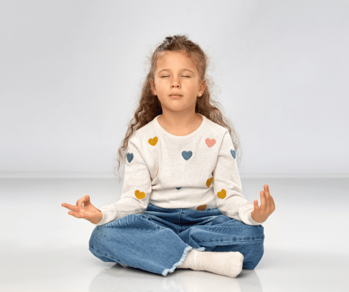 20 Little Children's Meditation Tips for Parent-Child Connection