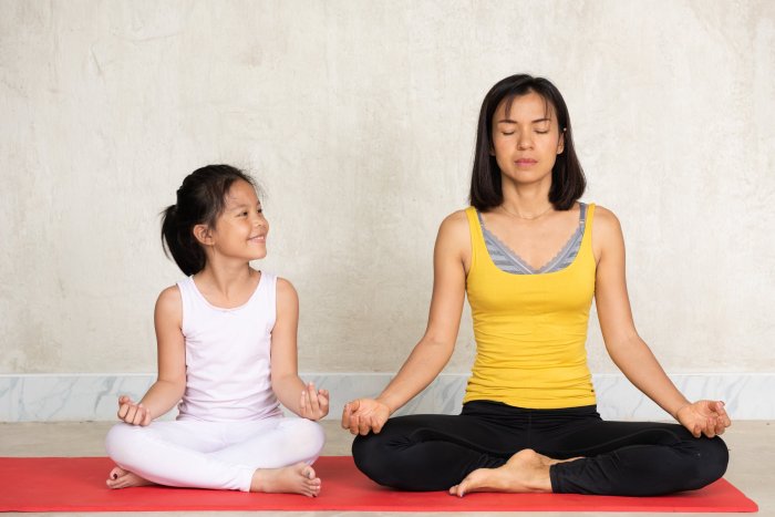 30 Little Children's Meditation Techniques for Mindful Breathing