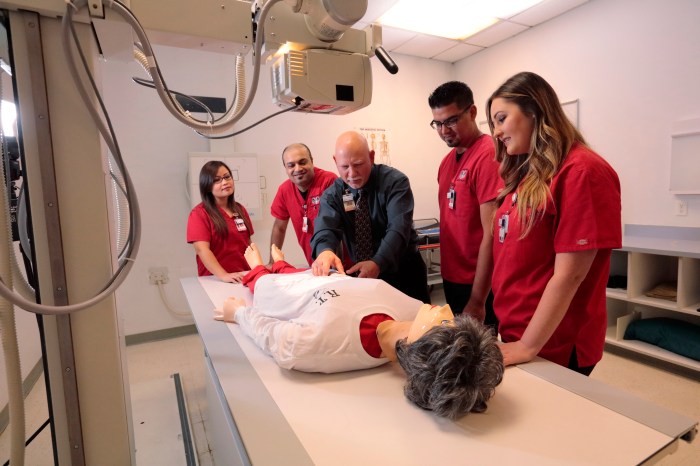 St. John’s University Radiologic Technology Program: 7 Career Benefits